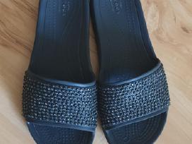 Crocs w7