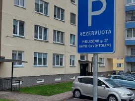 Butas su rezervuota aikštele