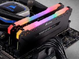 Rgb ramai Corsair Vengeance Pro 16 GB (2x8gb) Ddr4