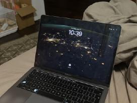 MacBook Pro i5 16gb 500gb