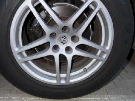 Pirelli Scorpion r18 nuo macan