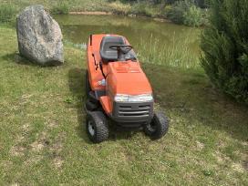 Husqvarna traktoriukas