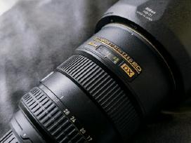 Nikon Af-s Dx Zoom-nikkor 17-55mm f/2.8g If-ed