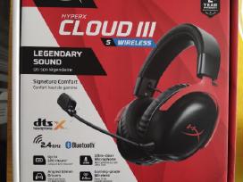 Hyperx Cloud III – belaidės žaidimų ausinės