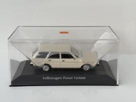 Volkswagen Passat Variant 1:43