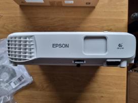 Visiškai naujas projektorius - Epson H972b Eb-x06
