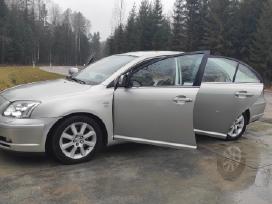 Parduodamas patikimas ir kasdien naudojamas Toyota