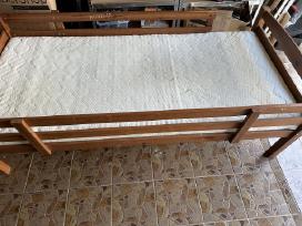 Lova 90x200 su čiužiniu