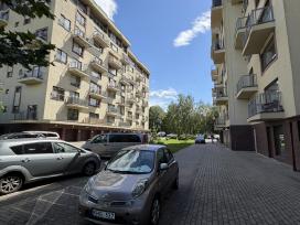 Išnuomojamas erdvus dviejų kambarių butas