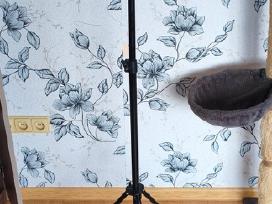 Žiedinės lempos stovas (Ring light stand)