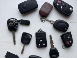 Naudoti automobilių raktai