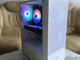 Pc darbui ir žaidimams Xeon, 16 GB RAM, Rx580 8 GB