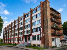 Parduodamos komercinės paskirties patalpos