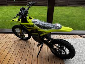 Valtinsu Em5 Pro green krosinis motociklas