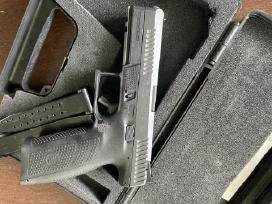 Cz P-10 F Pistoletas