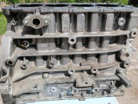 Hyundai Tucson D4fe variklis Z73822uz00 .
