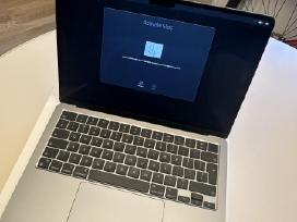 MacBook Air 13,6 M3 256gb
