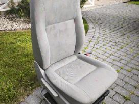 Parduodama T5 priekine sedyne