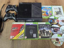 Xbox 360 250gb su daug priedų