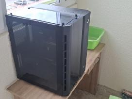 Corsair Crystal 680x