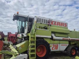 Claas 218, kombainai