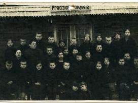 1930 Upyna Šilalės r. pradžios mokykla fotografija