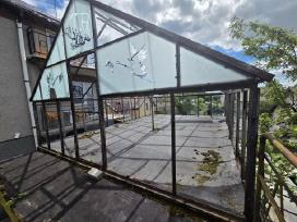 Skubiai - Metalinis šiltnamis už metalo kainą