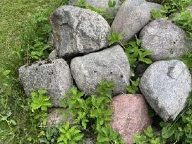Atiduodami akmenys