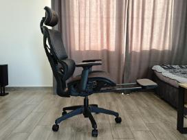Ergonomiška žaidimų kėdė su kojų atrama Gerlev