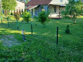 Parduodamas namas su 49a sklypu.
