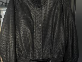 Bottega Veneta striukė