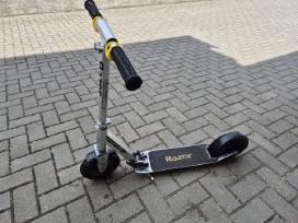Razor A5 paspirtukas