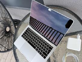 MacBook Pro 13 inch A1708 2017 2 Thunderbolt 3