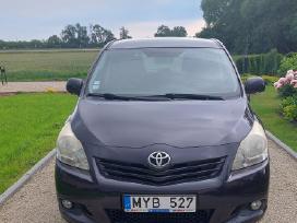 Parduodamas Toyota Verso 2011