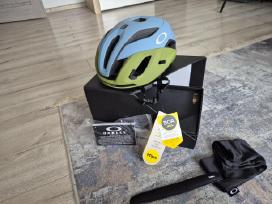 Nauja šalmą Oakley Aro5 Race Mips