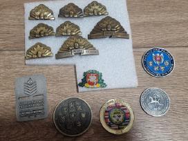 Miškininkų,kariuomenes ir kiti ženklai