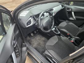 Parduodu gerą auto su priderintais numeriais.