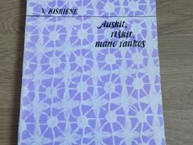 V. Kiškienė - Auskit, riškit, mano rankos