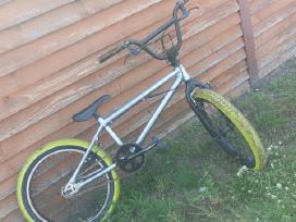 BMX dviratis, paruoštas važinėjimui
