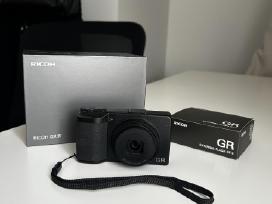 Ricoh Gr Iv fotoaparatas + Gf-2 external flash