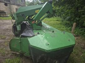 Parduodama priekinė šienapjovė John Deere Cc0131