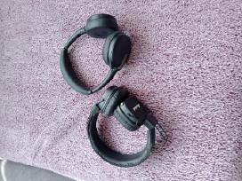 Jabra ir Marshall ausines
