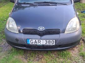 Parduodu Toyota Yaris.