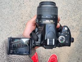 Nikon veidrodinis fotoaparatas