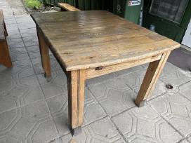 Ąžuoliniai lauko baldai