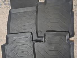 Nissan Juke originalūs guminiai kilimėliai