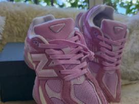 Įvairių dizainų New Balance 9060 kedai 8vnt porų