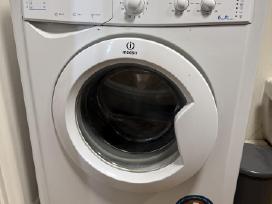 Skalbimo masina Indesit
