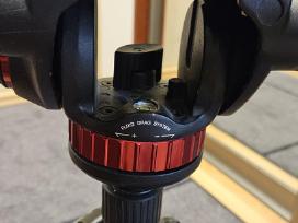 Manfrotto Mvh502ah galva + Benro A2681t trikojis