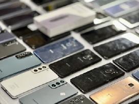 Parduodame ivairiu modeliu telefonus